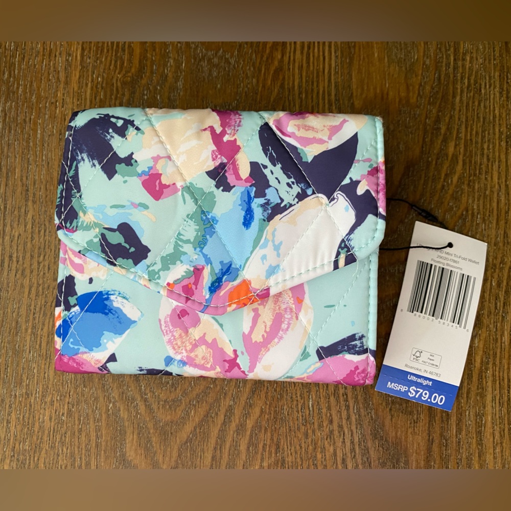 Ultralight RFID Mini tri fold wallet floating blossoms NWT